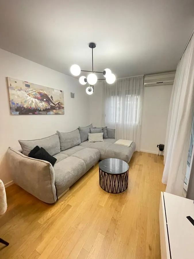 Apartment Naomi Znjan Split