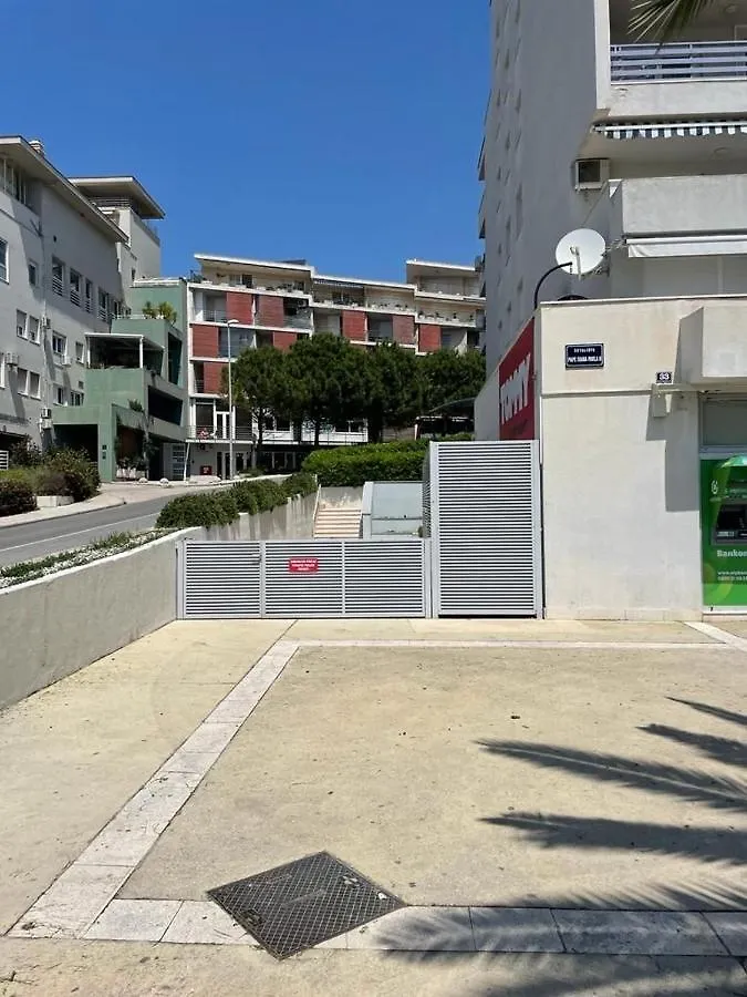 Apartment Naomi Znjan Split
