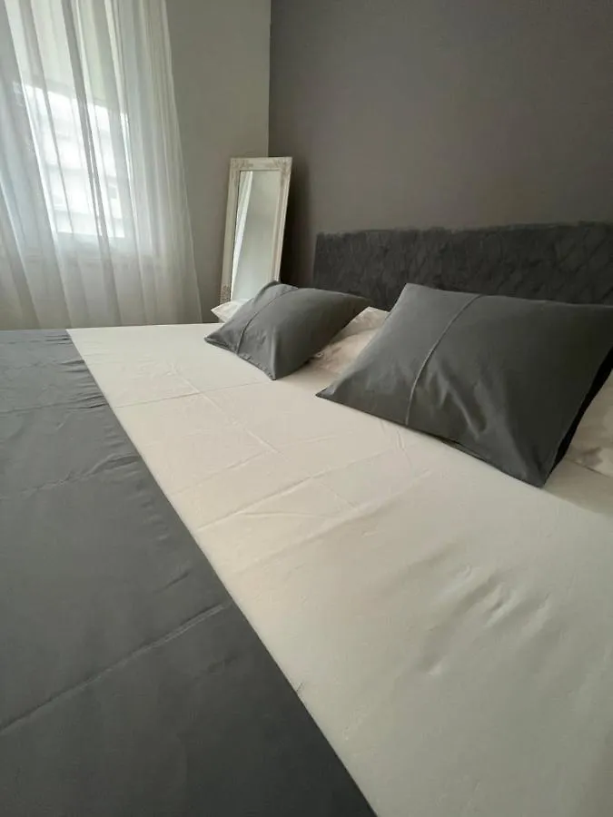 Apartment Naomi Znjan Split Croatia